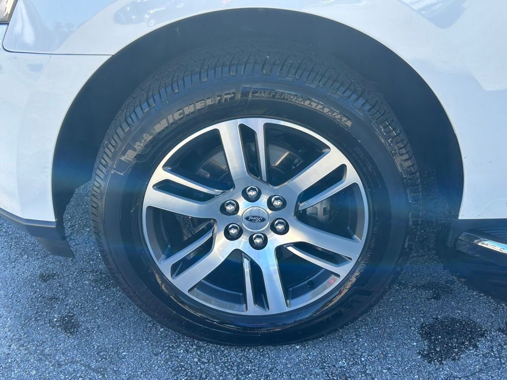 Certified 2023 Ford Expedition Limited image 19