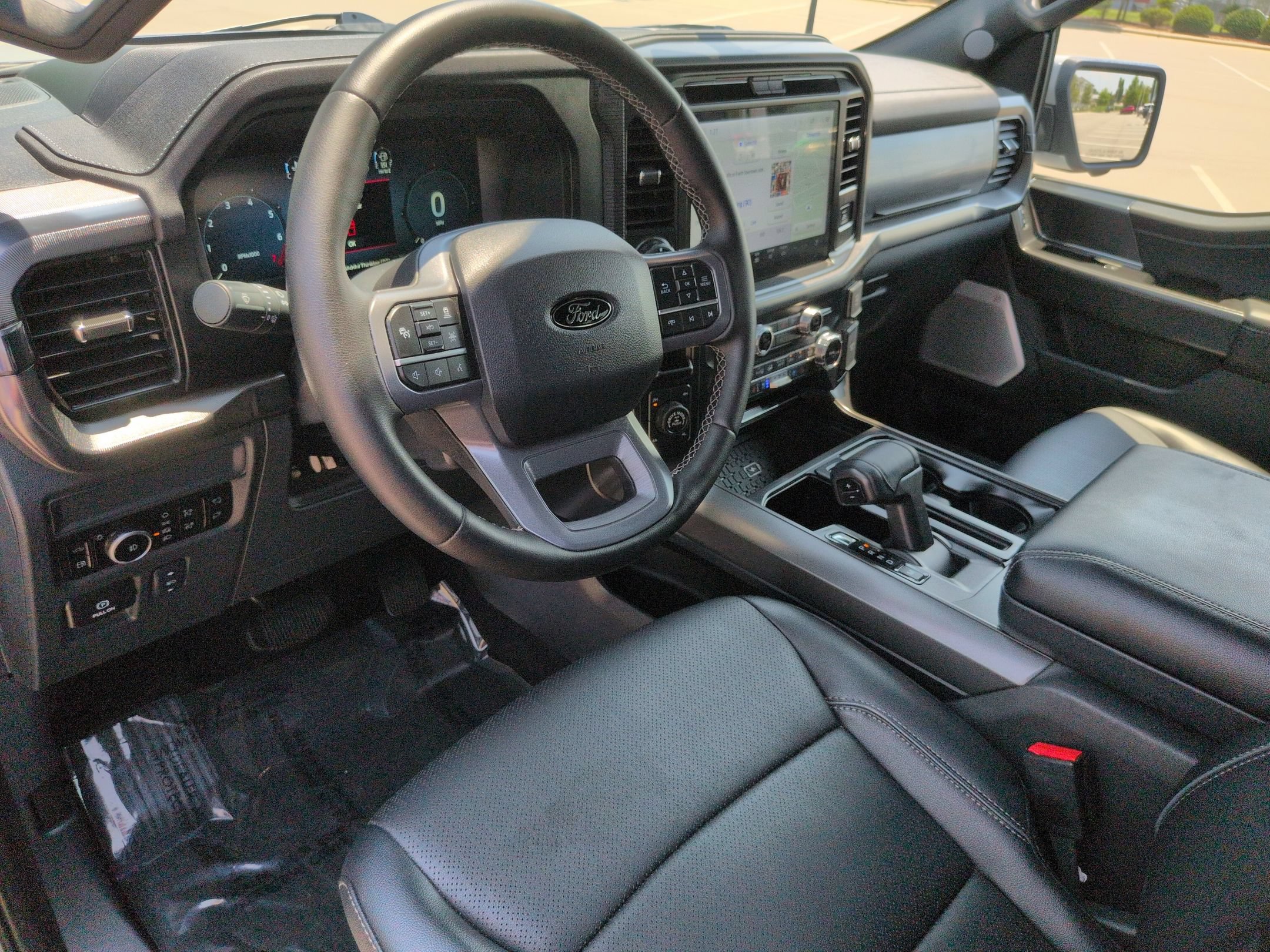 Certified 2025 Ford F150 Lariat w/ Equipment Group 502A High AWD/4WD image 17