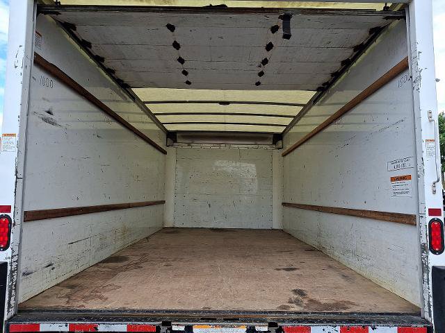 Used 2021 GMC Savana 3500 Extended w/ Power Convenience Package RWD image 24