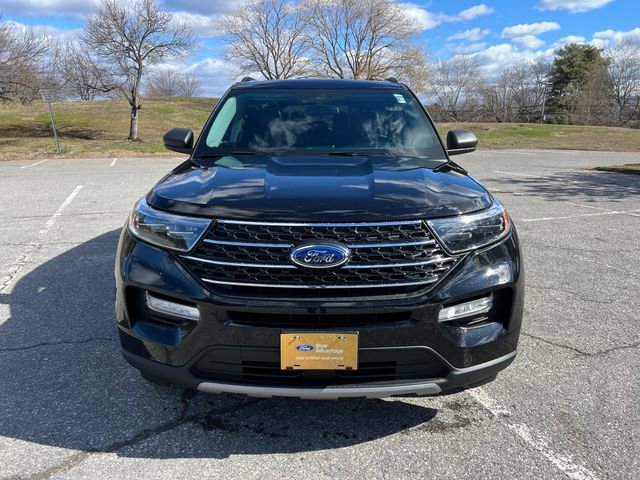 Certified 2022 Ford Explorer XLT w/ Equipment Group 202A image 12
