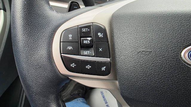 Certified 2021 Ford Explorer XLT w/ Equipment Group 202A AWD/4WD image 16