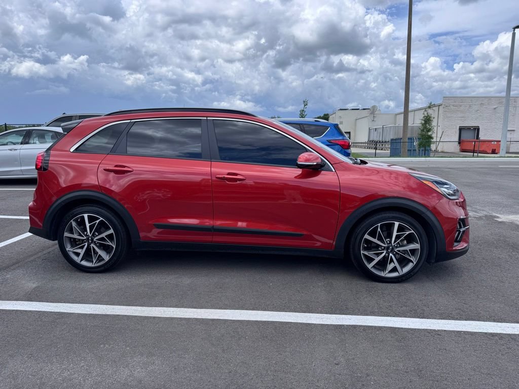 Used 2021 Kia Niro FWD image 2