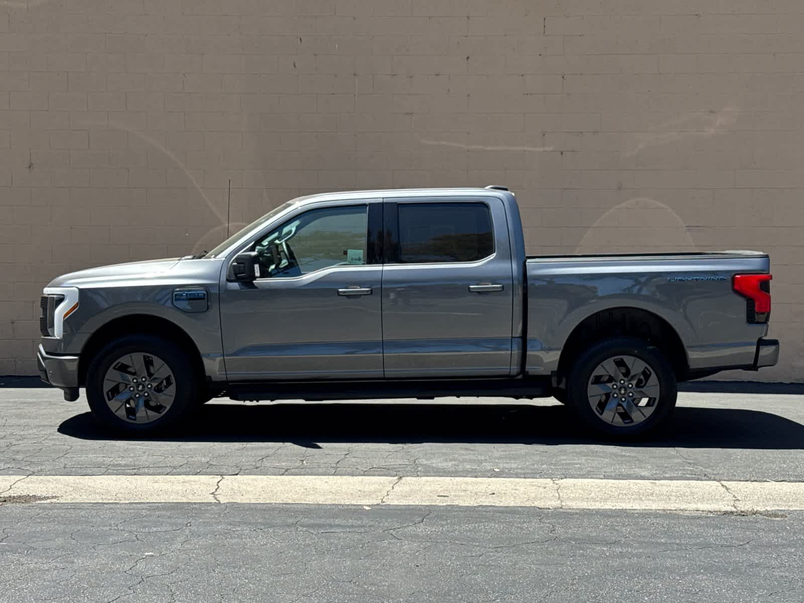 Certified 2025 Ford F150 Lightning Flash AWD/4WD image 5