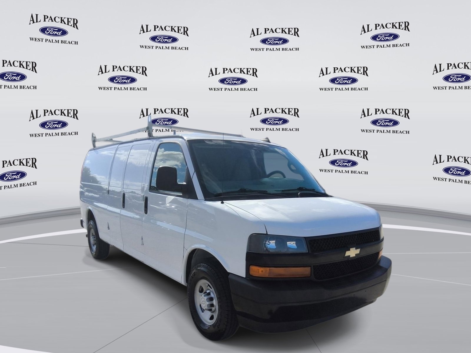 Used 2020 Chevrolet Express 2500 Extended w/ Driver Convenience Package RWD image 7