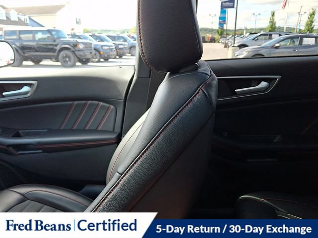 Certified 2024 Ford Edge ST-Line AWD/4WD image 18