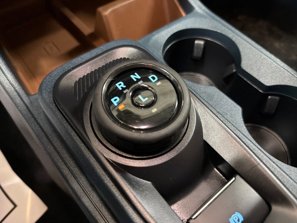 Certified 2024 Ford Maverick Lariat image 28