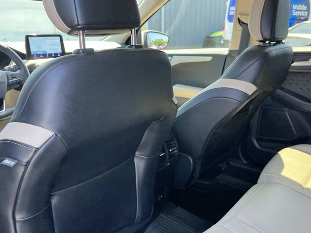 Certified 2020 Ford Escape SEL FWD image 28
