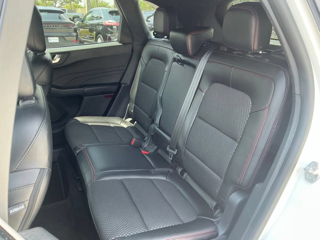 Certified 2023 Ford Escape ST-Line w/ Tech Pack #1 FWD image 30