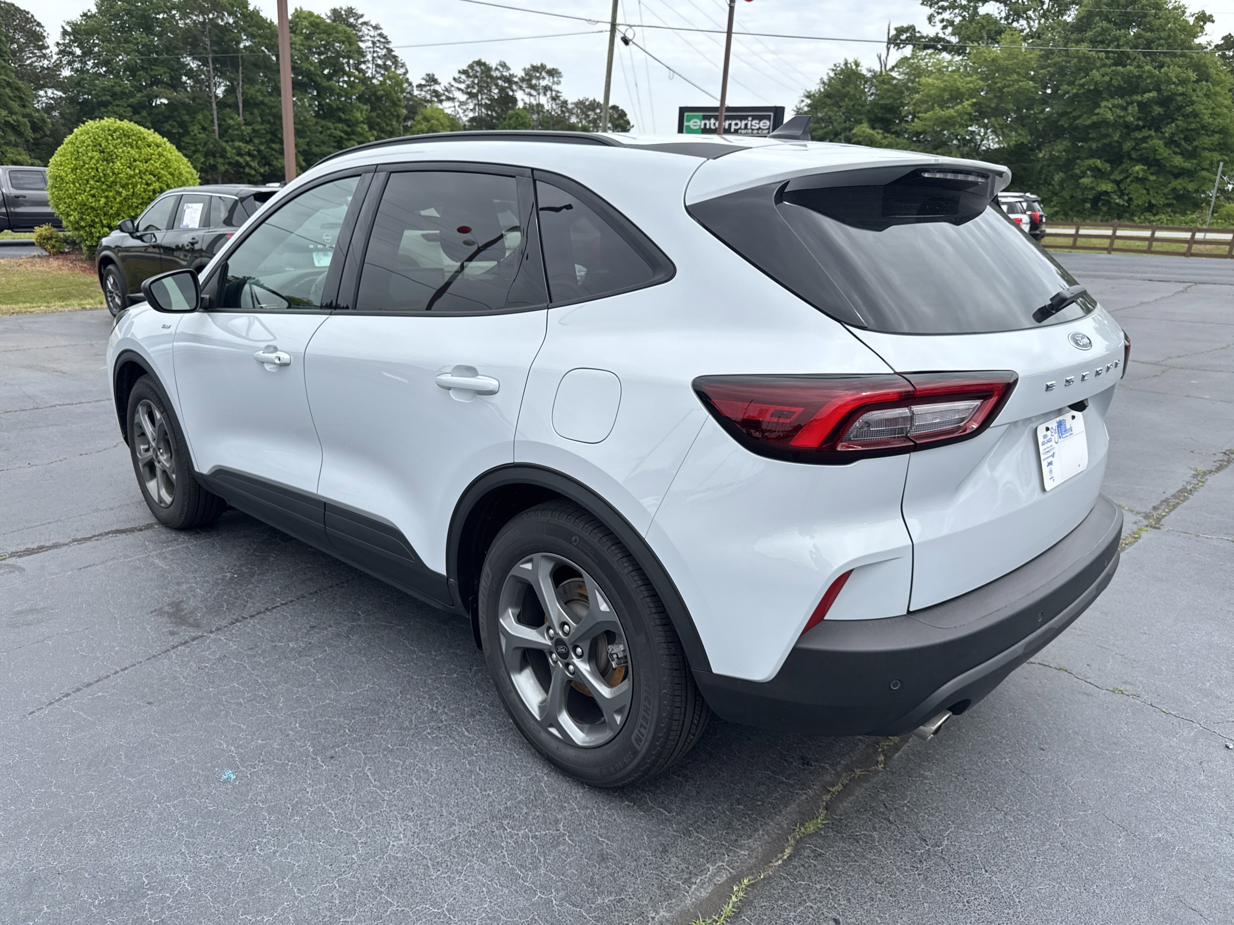 Certified 2025 Ford Escape ST-Line w/ Tech Pack #1 FWD image 8