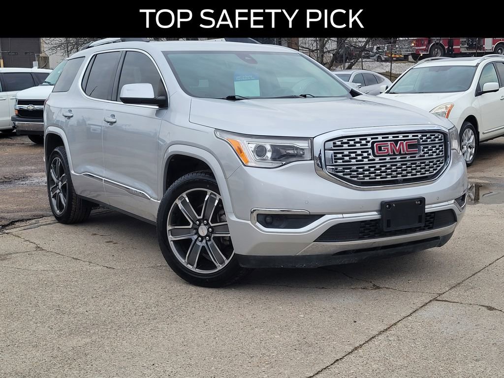 Used 2017 GMC Acadia Denali w/ Technology Package FWD image 28
