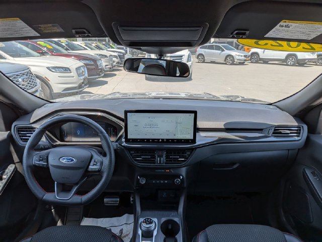 Certified 2023 Ford Escape ST-Line w/ Tech Pack #1 AWD/4WD image 15