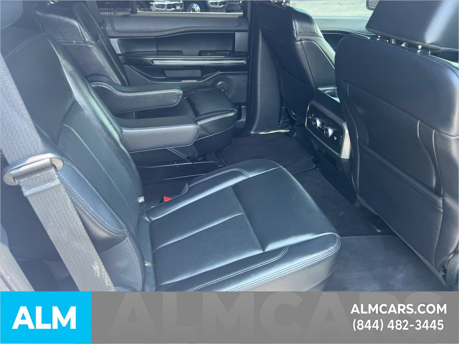 Certified 2021 Ford Expedition XLT RWD image 18