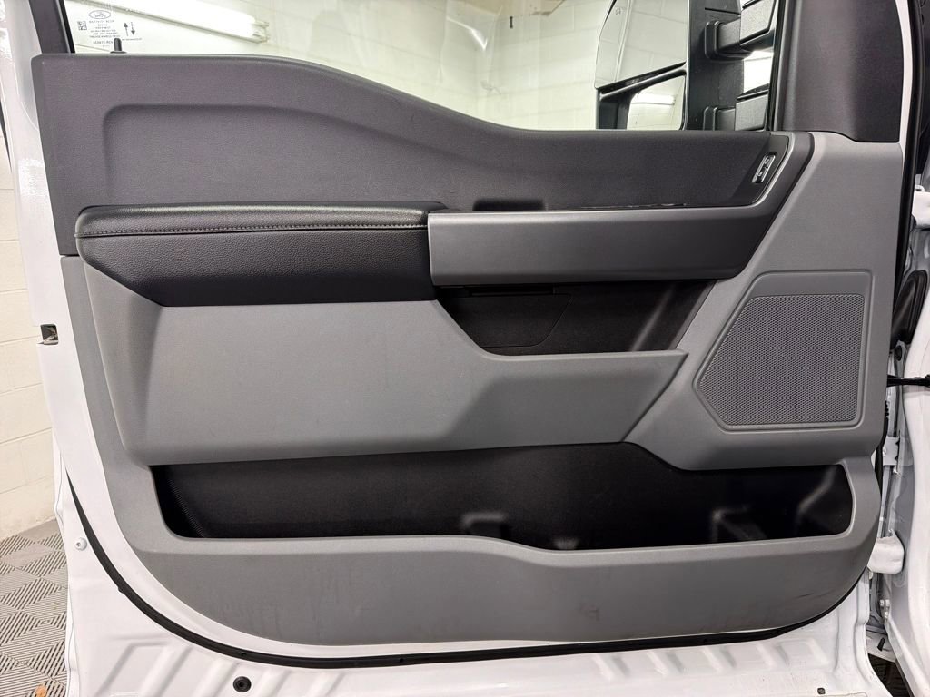 Certified 2025 Ford F250 XLT image 16