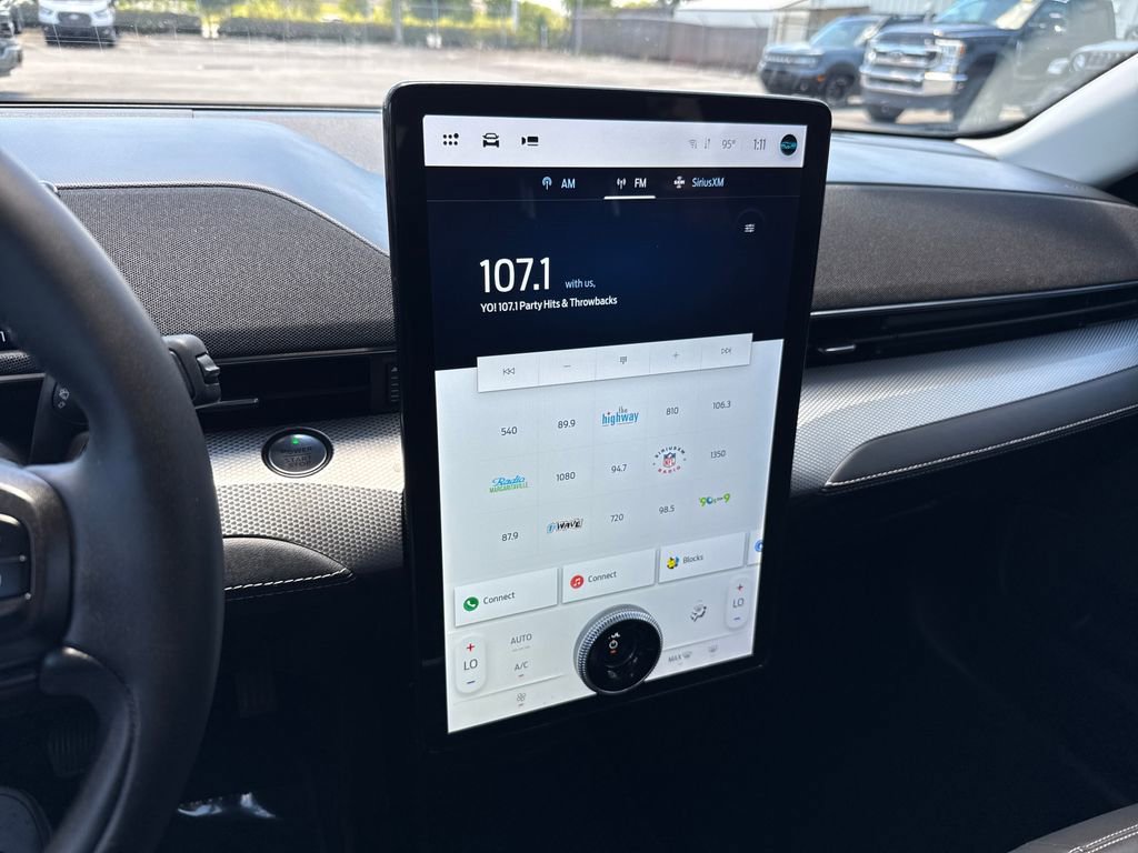 Certified 2023 Ford Mustang Mach-E Select image 18