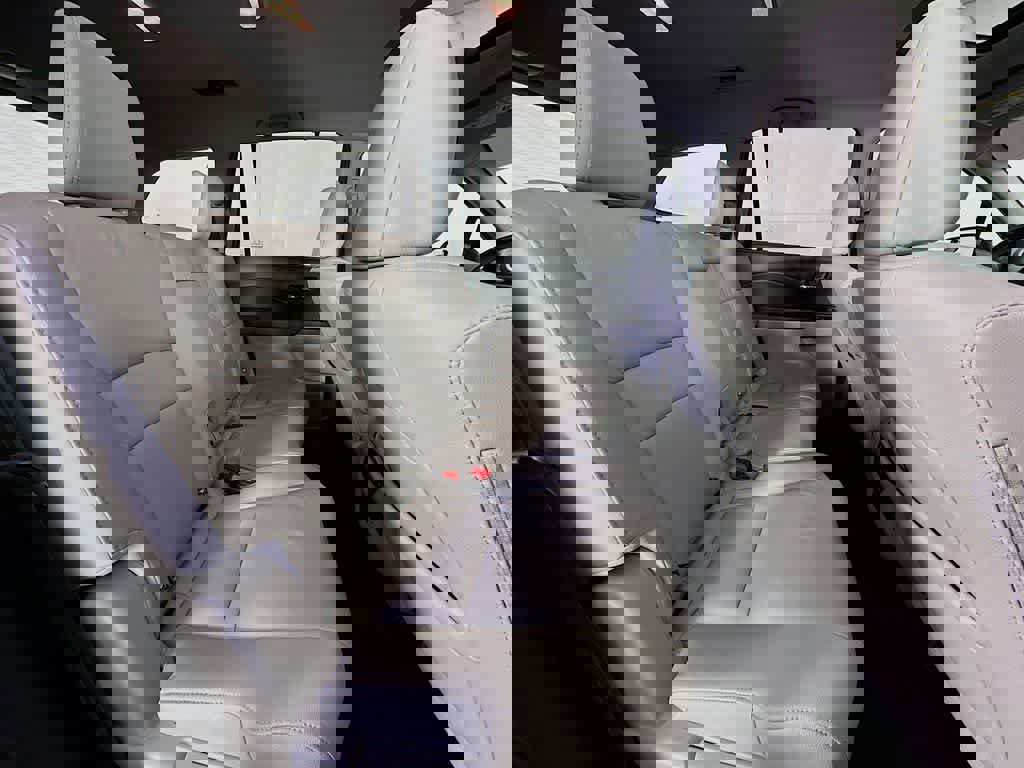 Used 2021 Honda Pilot Special Edition image 32