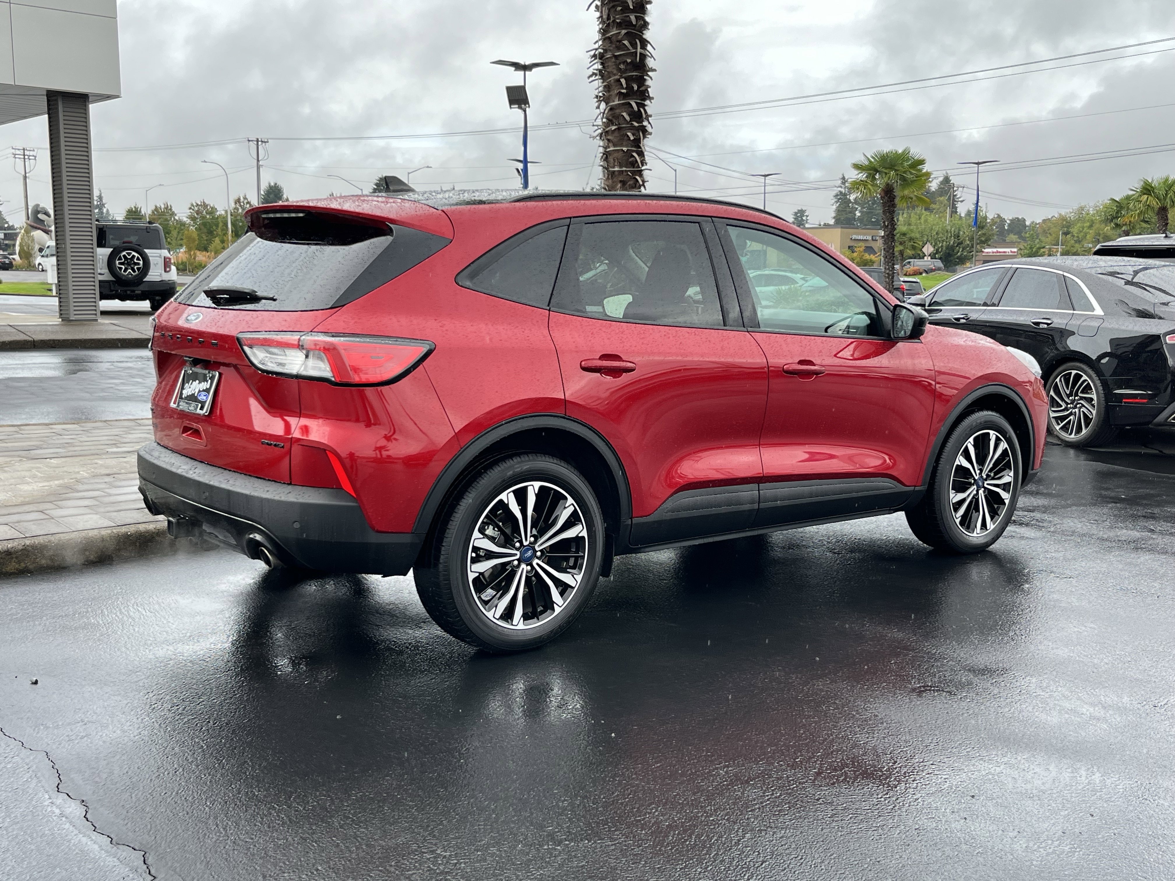 Certified 2022 Ford Escape SEL w/ SEL Stealth AWD Package image 3