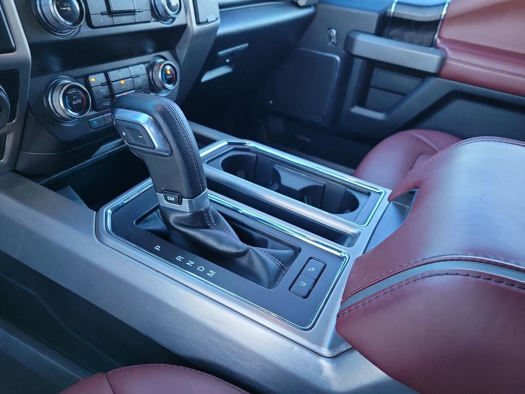 Certified 2019 Ford F150 Platinum w/ Equipment Group 701A Luxury image 29