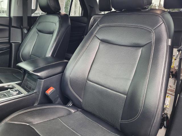 Certified 2021 Ford Explorer Limited w/ Equipment Group 301A image 22