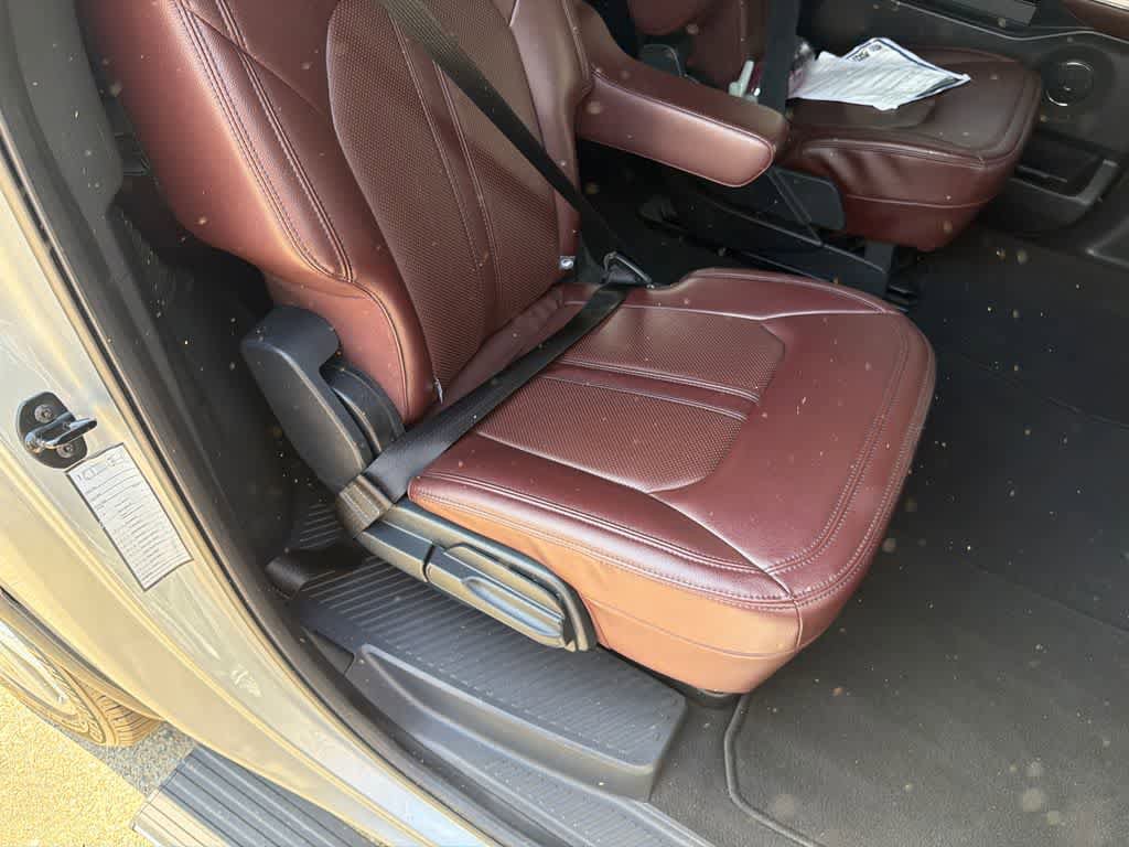 Certified 2024 Ford Expedition Max Limited AWD/4WD image 14