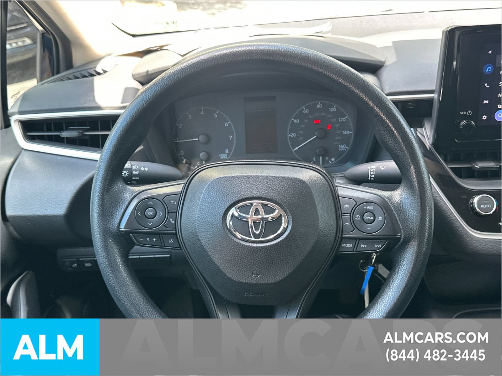 Used 2024 Toyota Corolla LE FWD image 27
