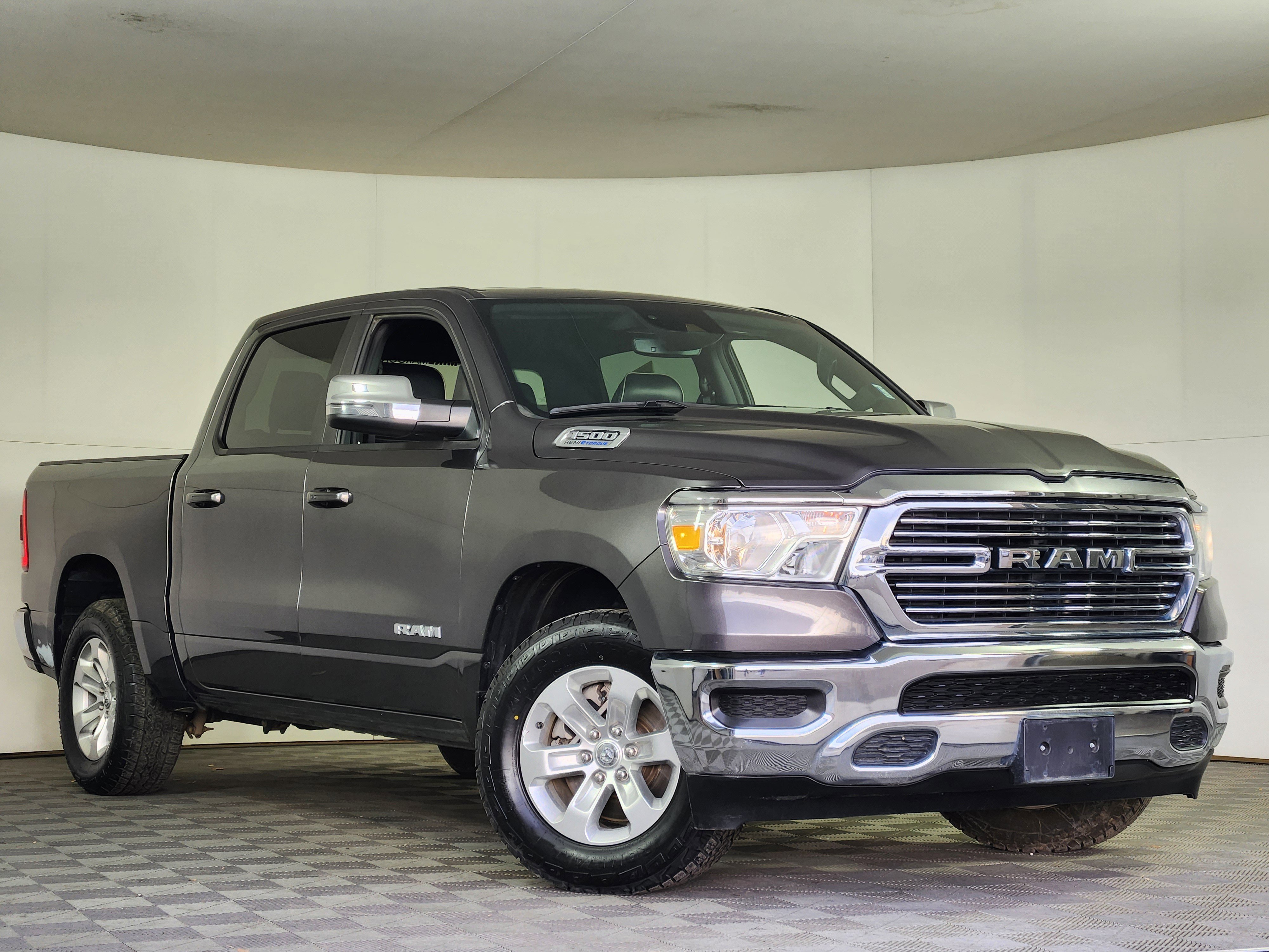 Used 2024 RAM 1500 Laramie video 1