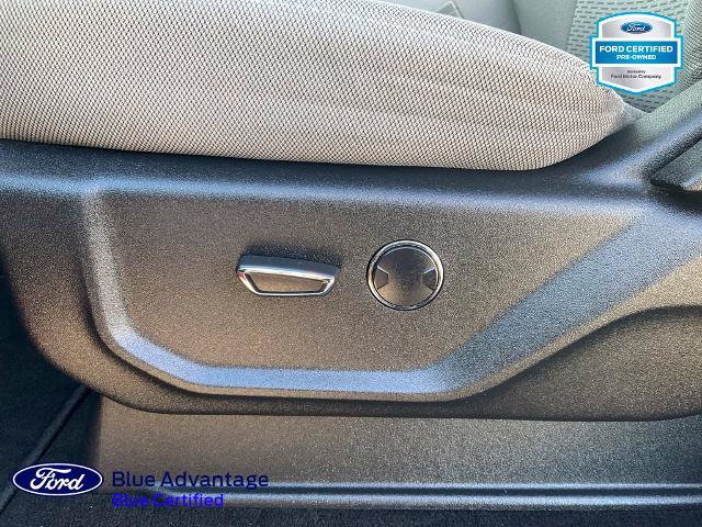 Certified 2019 Ford F250 XLT w/ XLT Premium Package AWD/4WD image 18