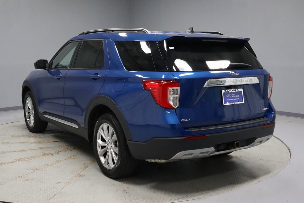 Certified 2023 Ford Explorer XLT w/ Equipment Group 202A AWD/4WD image 10