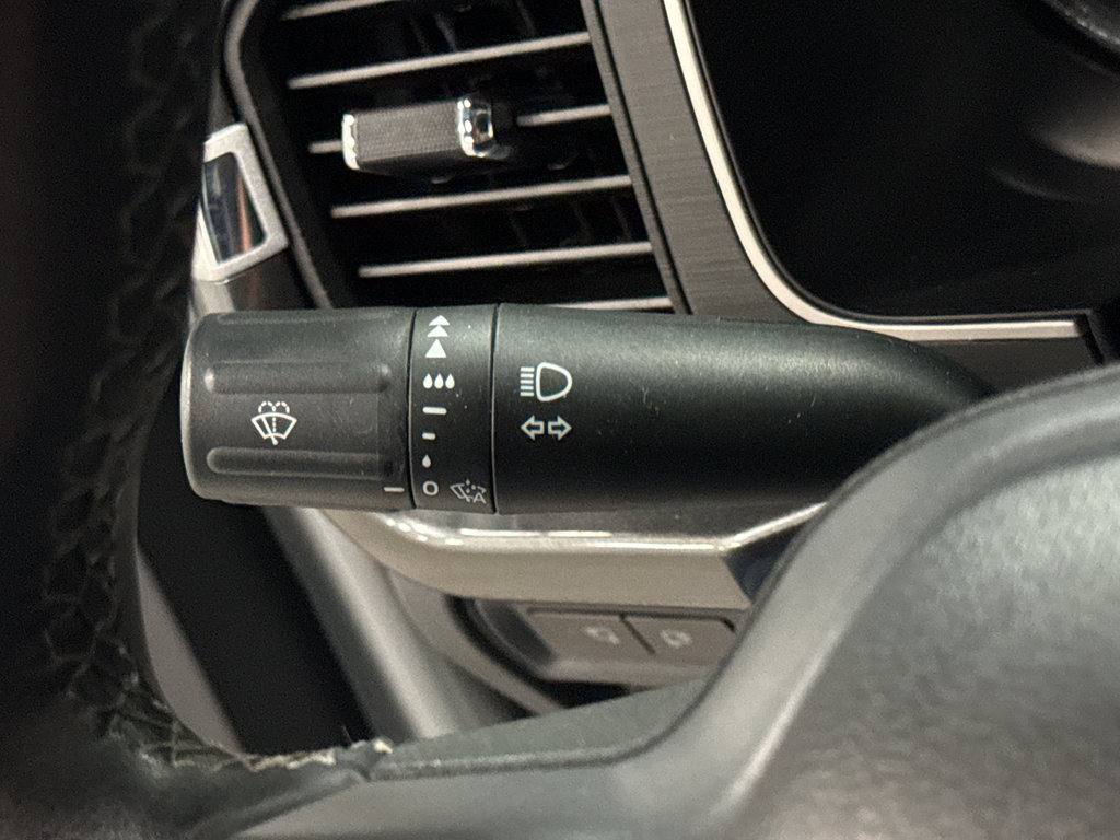 Certified 2023 Ford F150 XLT w/ Equipment Group 302A High image 30