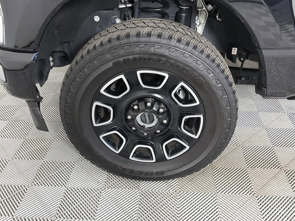 Certified 2024 Ford F350 Platinum w/ FX4 Off-Road Package image 8