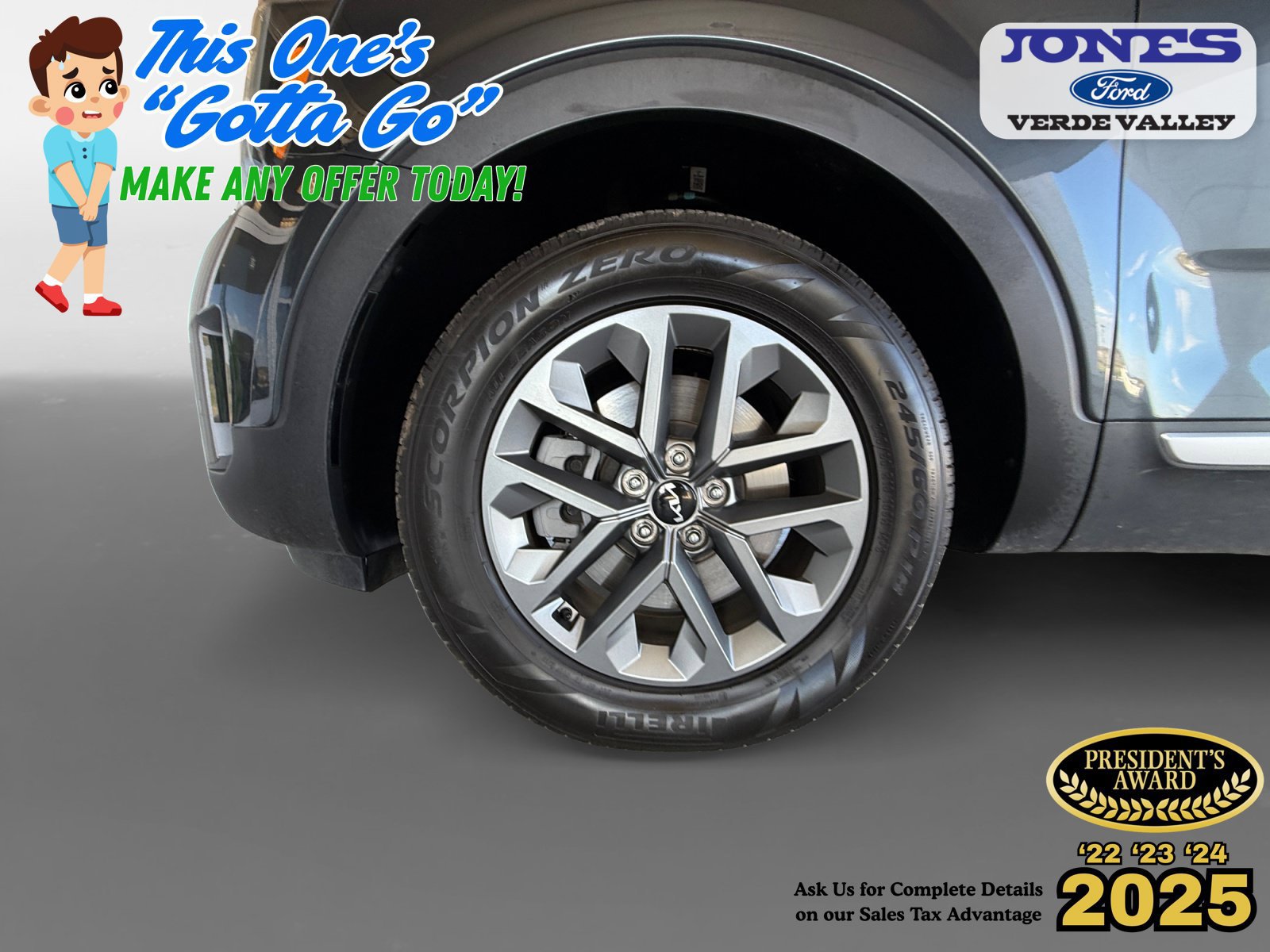 Used 2024 Kia Telluride LX FWD image 20