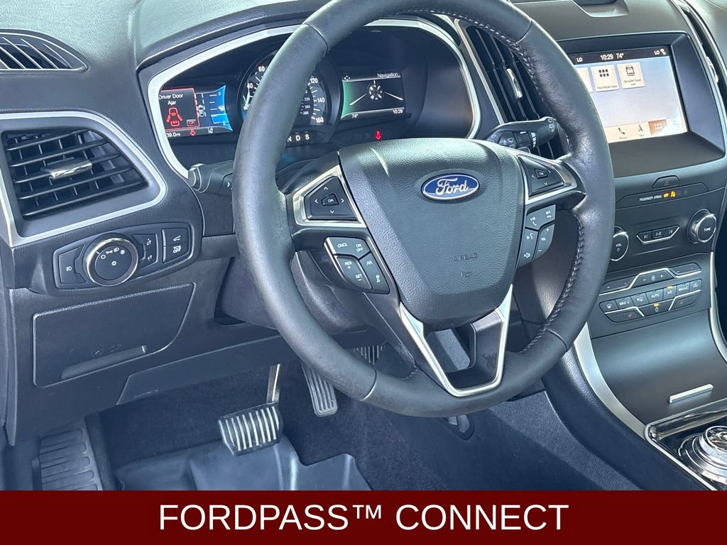 Certified 2019 Ford Edge SEL w/ Equipment Group 201A AWD/4WD image 11