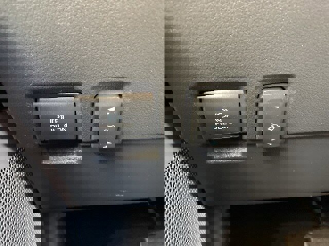 Certified 2023 Ford F350 Lariat w/ Lariat Ultimate Package image 27