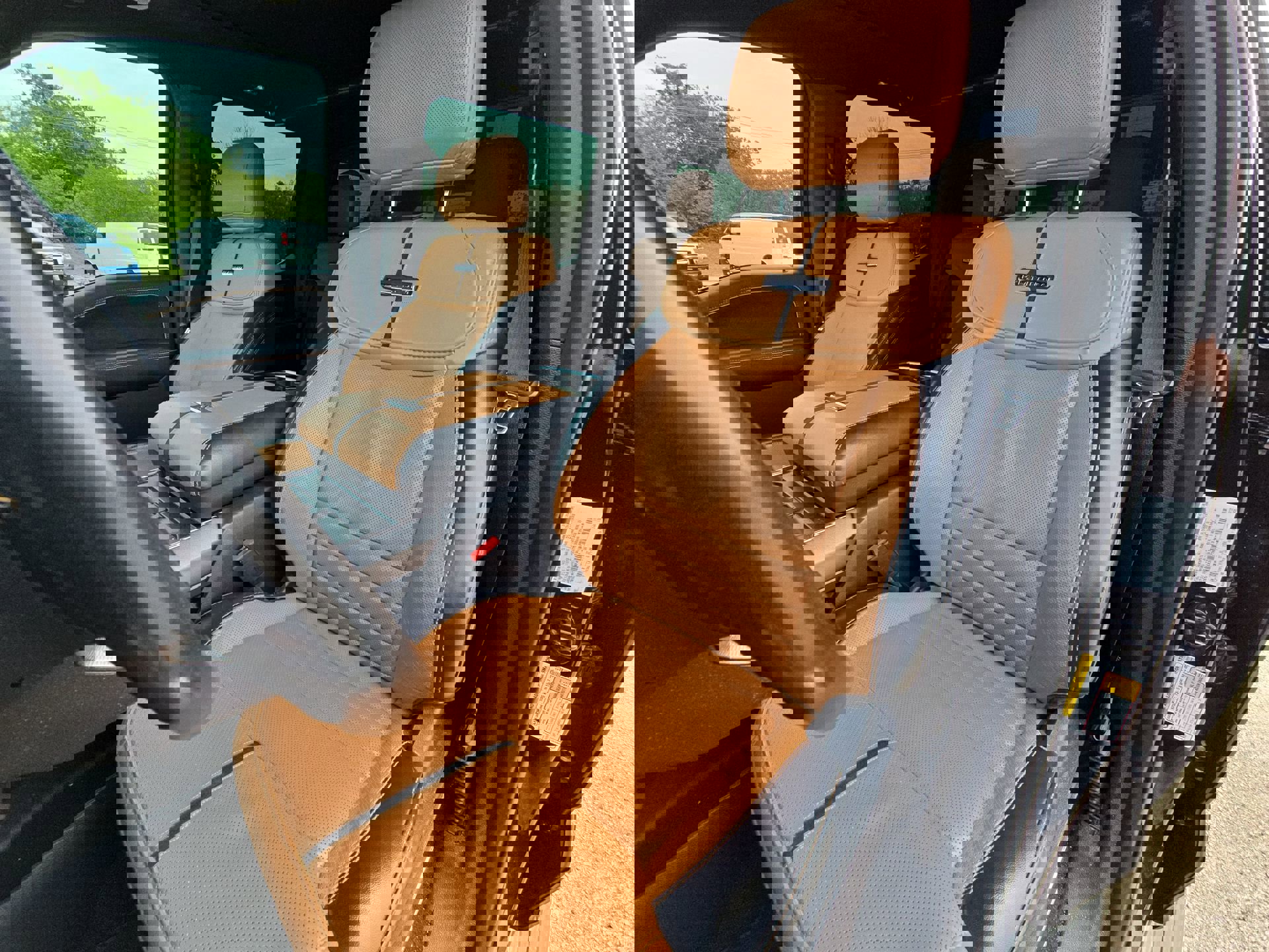 Certified 2021 Ford F150 Platinum w/ Equipment Group 701A High image 11