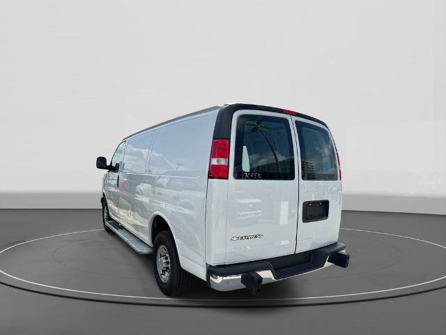 Used 2024 Chevrolet Express 2500 w/ Driver Convenience Package RWD image 5