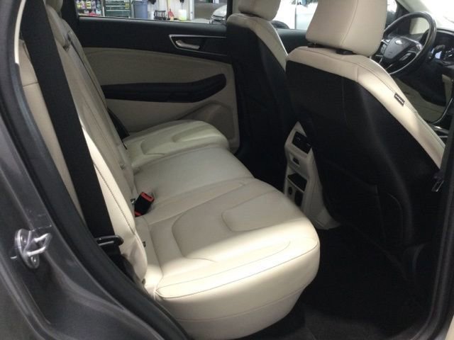 Certified 2022 Ford Edge Titanium w/ Equipment Group 301A image 19