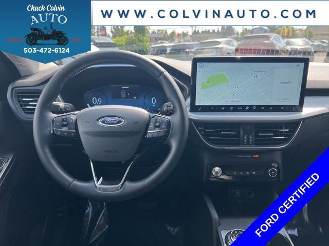 Certified 2025 Ford Escape Platinum AWD/4WD image 18