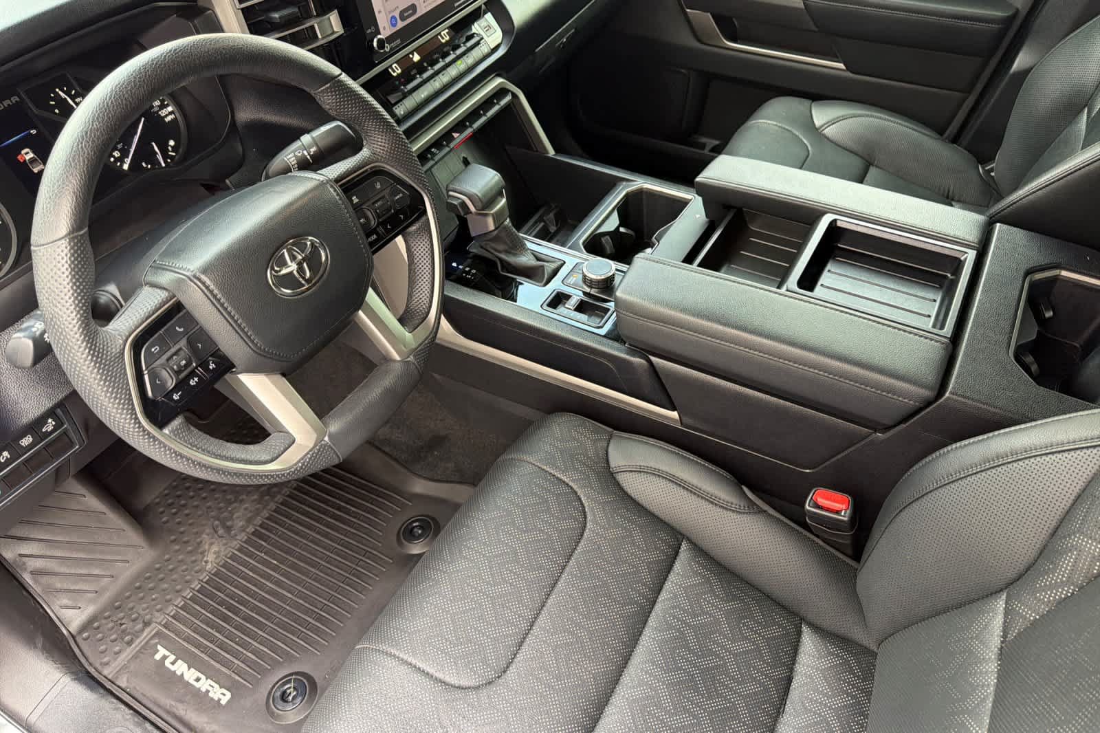 Used 2024 Toyota Tundra SR5 w/ SR5 Premium Package AWD/4WD image 11