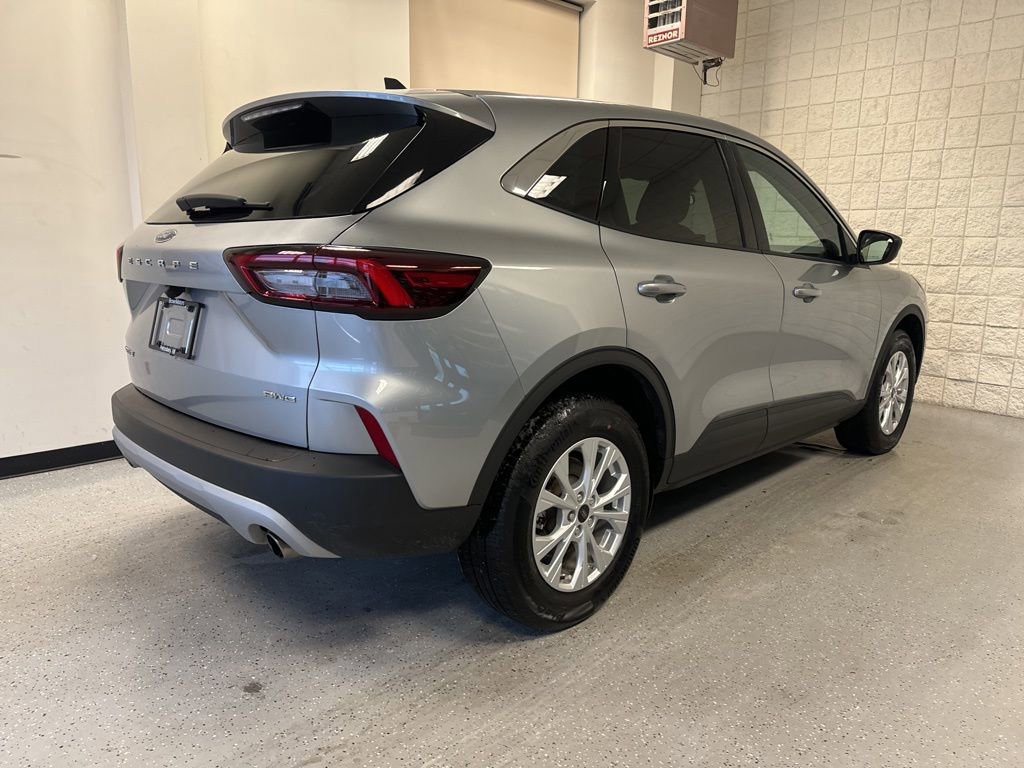Certified 2023 Ford Escape Active image 7