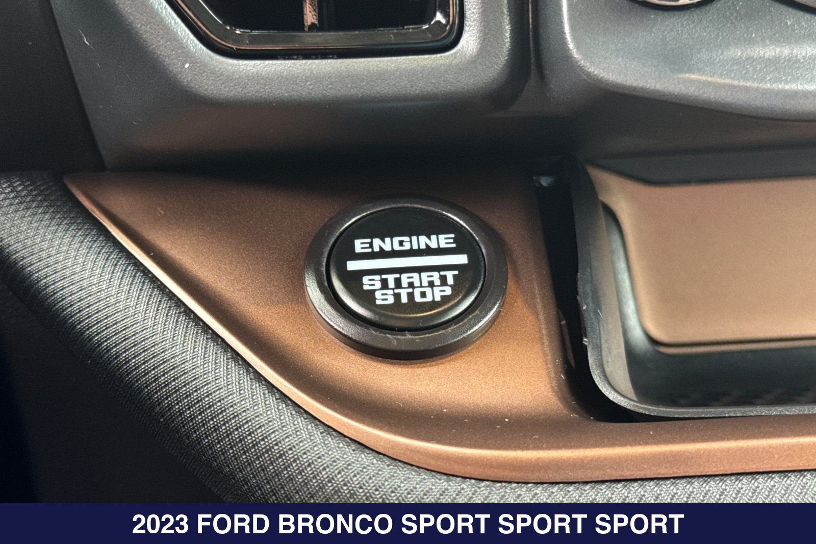 Certified 2023 Ford Bronco Sport Outer Banks w/ Tech Package AWD/4WD image 25