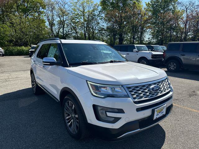 Certified 2017 Ford Explorer Platinum AWD/4WD image 1