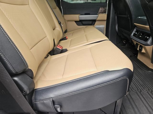 Certified 2024 Ford F450 Lariat w/ Lariat Ultimate Package AWD/4WD image 19