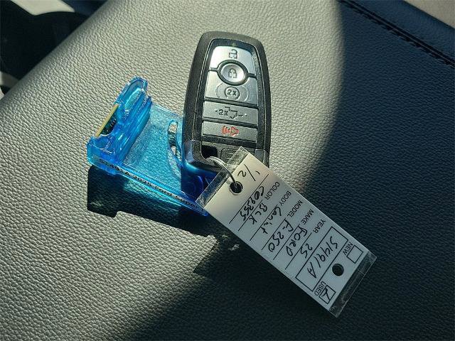 Certified 2025 Ford F250 Lariat w/ Black Appearance Package image 33