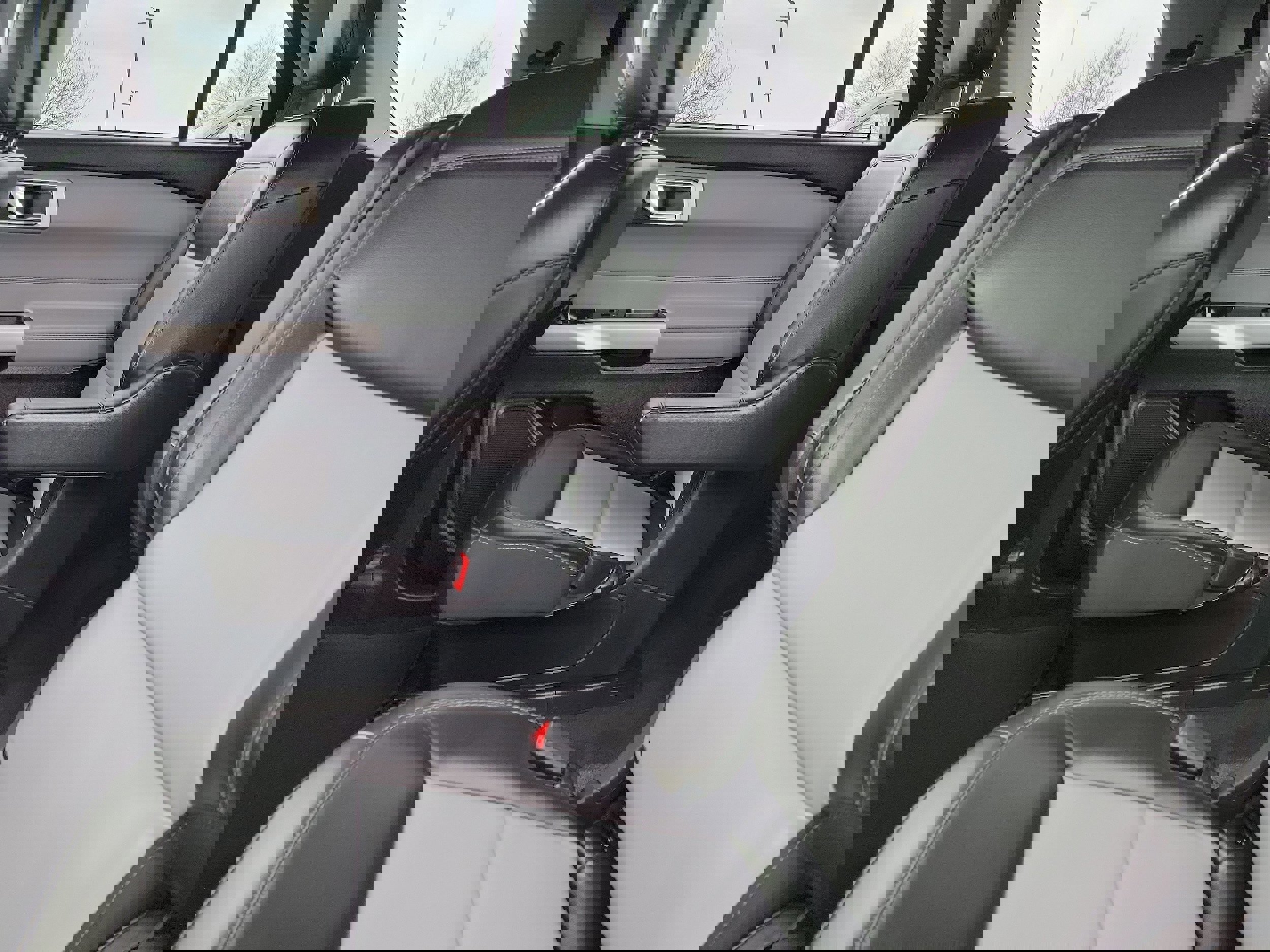 Certified 2023 Ford Explorer XLT w/ Equipment Group 202A image 13