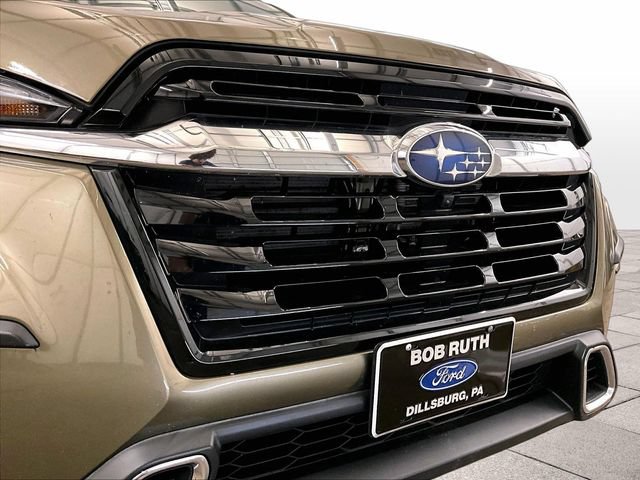 Used 2023 Subaru Ascent Touring AWD/4WD image 30
