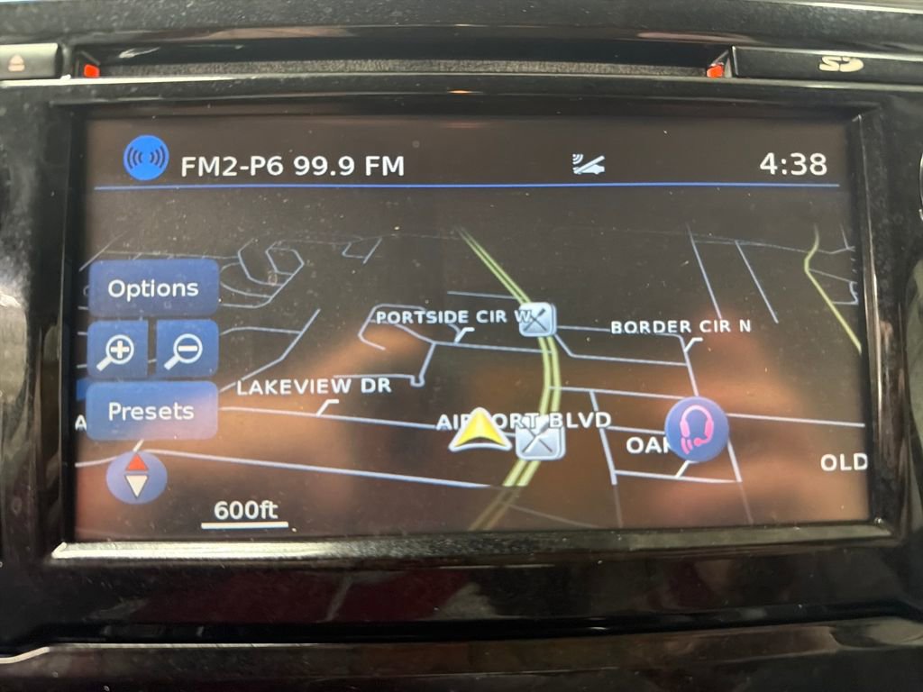 Used 2017 Nissan Titan Platinum Reserve image 26