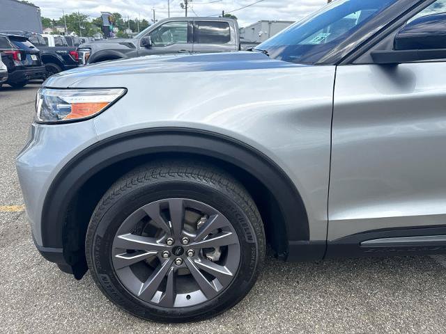 Certified 2023 Ford Explorer XLT w/ Equipment Group 202A AWD/4WD image 14