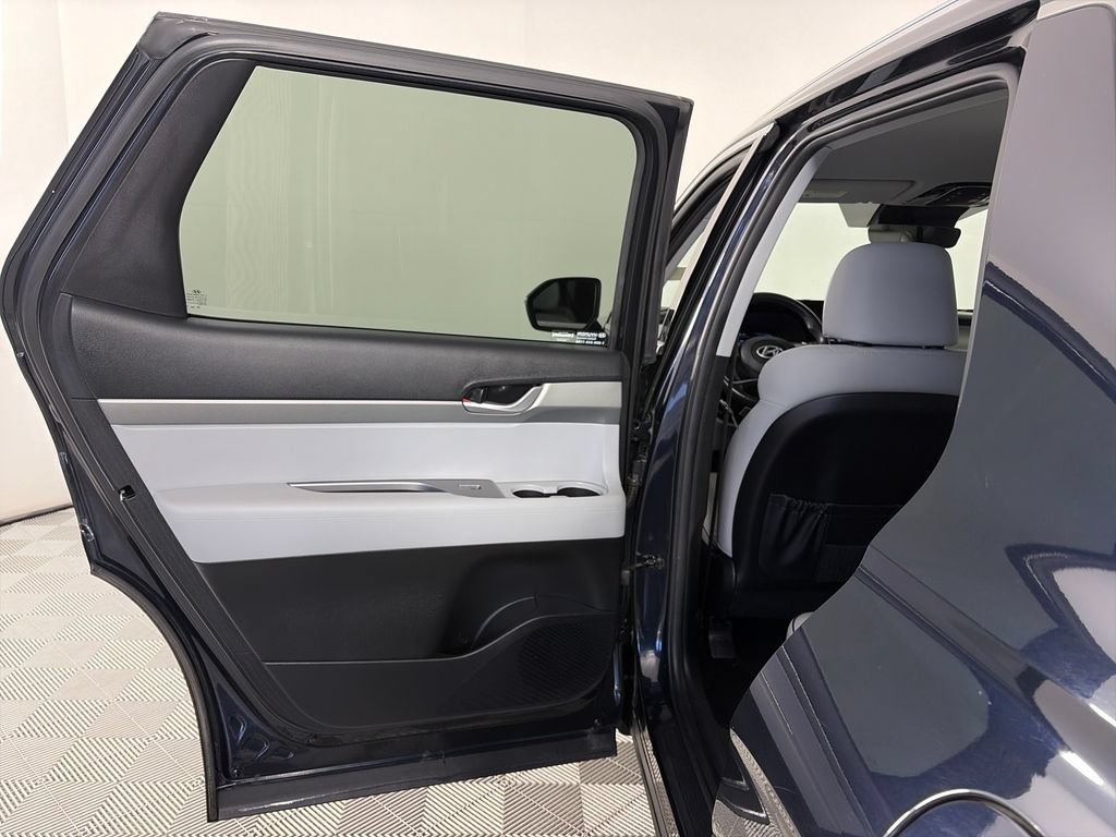 Used 2025 Hyundai Palisade SEL AWD/4WD image 12