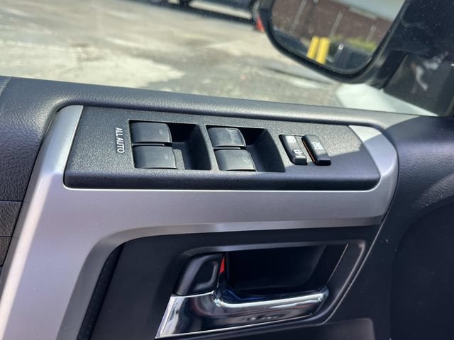 Used 2023 Toyota 4Runner Limited AWD/4WD image 29