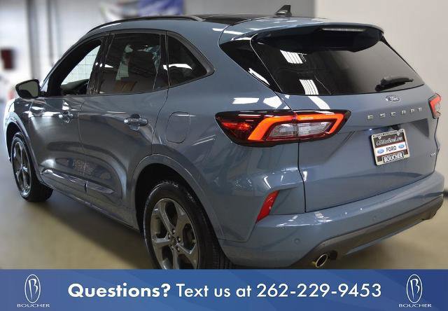 Certified 2024 Ford Escape ST-Line w/ Tech Pack #1 AWD/4WD image 4