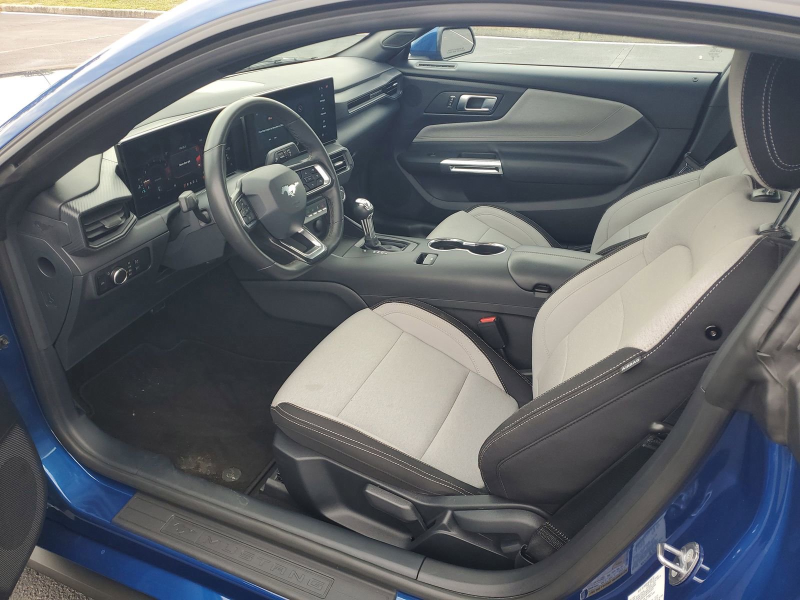 Certified 2024 Ford Mustang Coupe RWD image 10